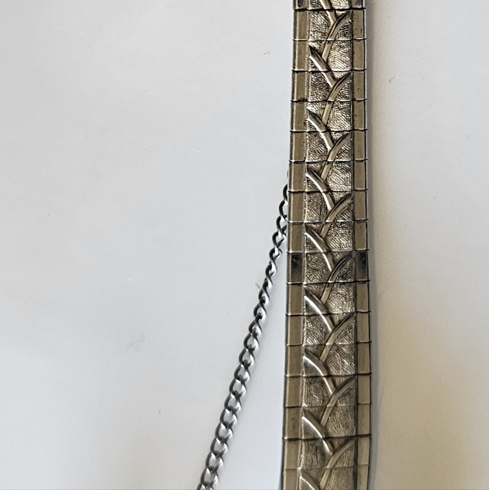 Vintage Harman Swiss Ladies Silver Tone Mechanical Watch , For Parts And Repair - Picture 11 of 16